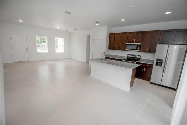 2757 SW 154th Place Rd in Ocala, FL - Building Photo - Building Photo