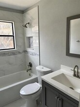 7522 Holly Hill Dr in Dallas, TX - Building Photo - Building Photo