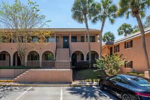 5375 Ortega Farms Blvd in Jacksonville, FL - Building Photo