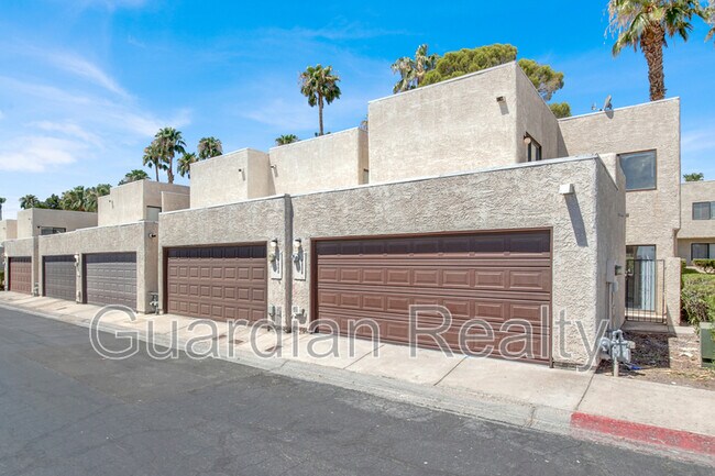 2639 Jacyra Ave in Las Vegas, NV - Building Photo - Building Photo