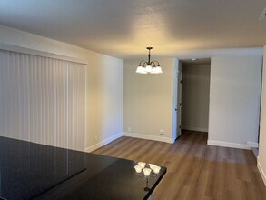 7750 Wooddale Way in Citrus Heights, CA - Building Photo - Building Photo