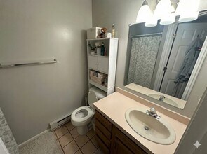 1641 Olympus Dr in Kent, OH - Building Photo - Building Photo