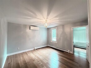 7715 78th St in New York, NY - Building Photo - Building Photo