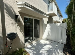 1035 NW 2nd Ave in Fort Lauderdale, FL - Building Photo - Building Photo