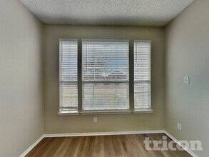 5916 Madison Dr, Unit 204 in The Colony, TX - Building Photo - Building Photo