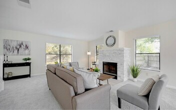 2230 Juniper Hill in San Antonio, TX - Building Photo - Building Photo