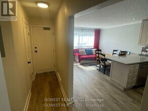 158 Dixon Rd in Toronto, ON - Building Photo - Building Photo