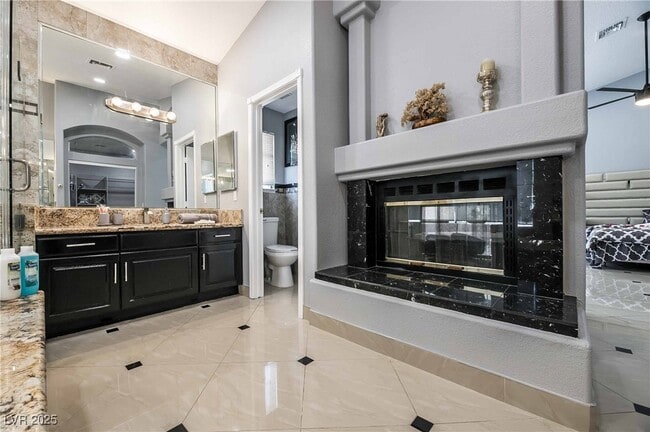 property at 1400 Castle Crest Dr