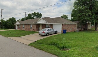 801 Creston St in Fort Smith, AR - Building Photo