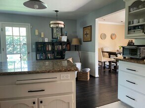 10060 Ashland Ave in Ventura, CA - Building Photo - Building Photo