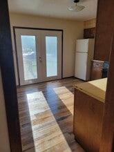 1207 Pine St in Lebanon, MO - Building Photo - Building Photo