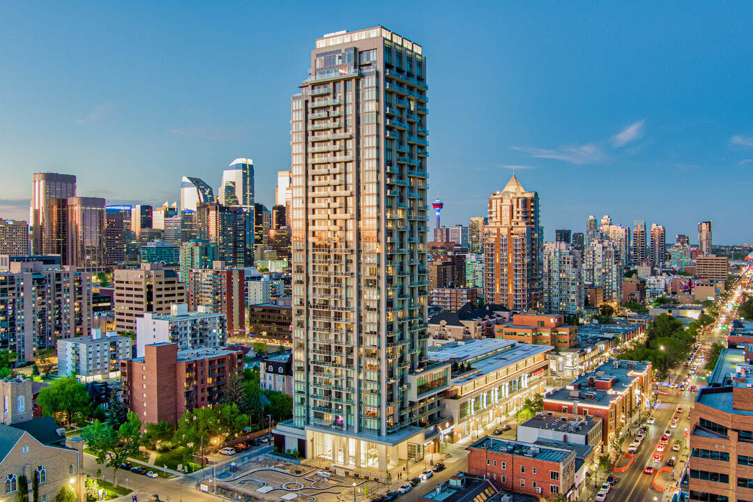 The Royal Condos in Calgary, AB - Building Photo