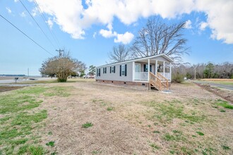 2446 Peartree Rd in Elizabeth City, NC - Building Photo - Building Photo