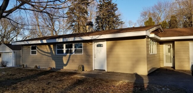 property at 25151 W Lincoln Dr