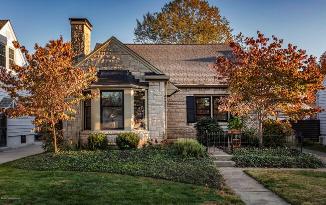 property at 4306 Briarwood Rd
