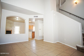 528 Green Village Ct in El Paso, TX - Building Photo - Building Photo