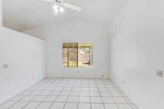 16216 N 16th Pl in Phoenix, AZ - Building Photo - Building Photo