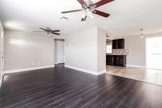 6230 Westport Dr in Port Richey, FL - Building Photo - Building Photo