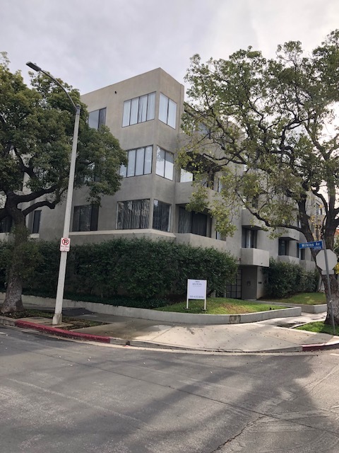 1400 Kelton Ave in Los Angeles, CA - Building Photo