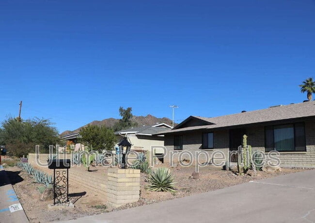 property at 9433 N 16th St