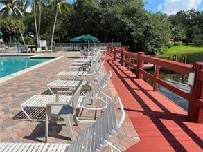 1831 Sabal Palm Dr in Davie, FL - Building Photo - Building Photo