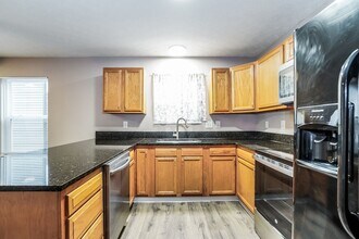 673 Gilbert St in Columbus, OH - Building Photo - Building Photo