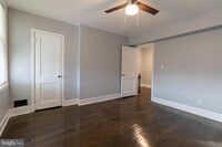 3006 Larue Square E photo'