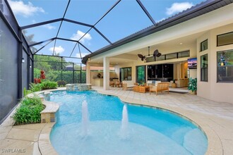 23068 Sanabria Loop in Bonita Springs, FL - Foto de edificio - Building Photo