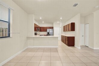141 NE 23rd Terrace in Homestead, FL - Building Photo - Building Photo