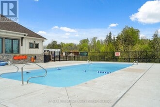5-415 Spooner Cres in Collingwood, ON - Building Photo - Building Photo