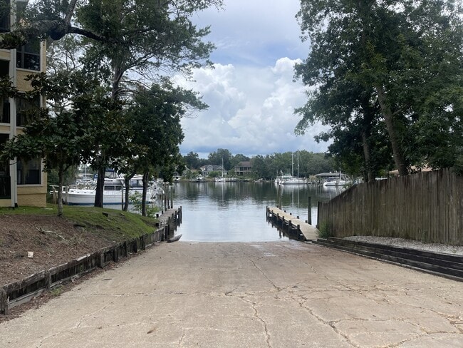 property at 300 Yacht Club Dr