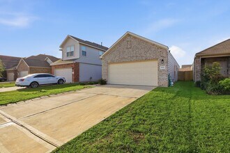 6444 Wenlock Dr in Houston, TX - Foto de edificio - Building Photo