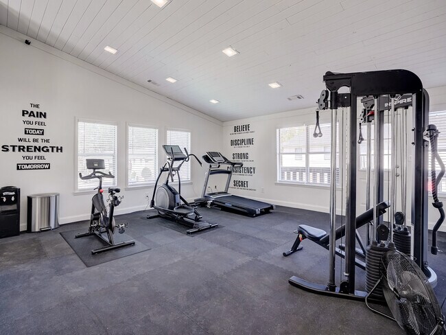 Windsor Apartments in Athens, AL - Foto de edificio - Building Photo