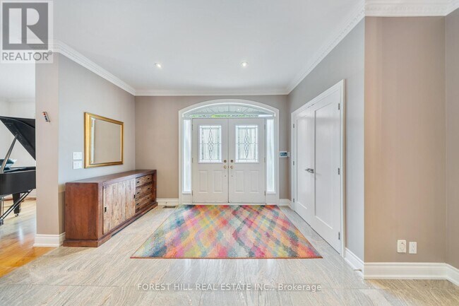 20 Romar Crescent in Toronto, ON - Building Photo - Building Photo
