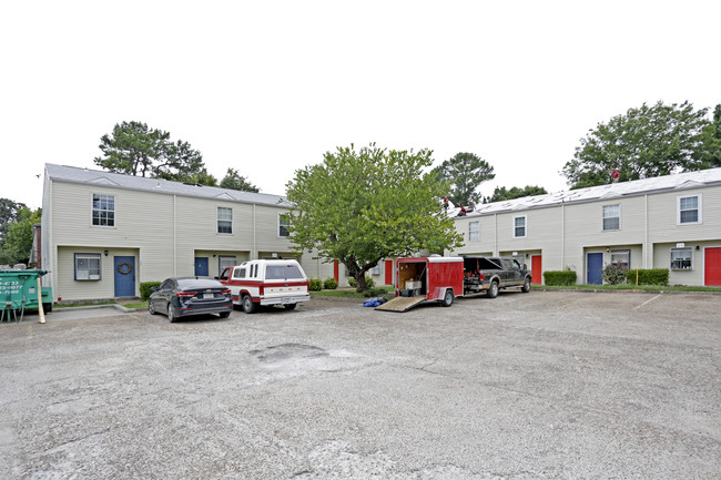 1519 N Leverett Ave in Fayetteville, AR - Foto de edificio - Building Photo