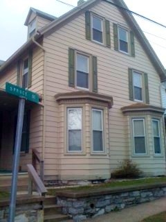 333 Spruce St in Steelton, PA - Building Photo