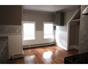23 Athelwold St-Unit -3 in Boston, MA - Building Photo - Building Photo