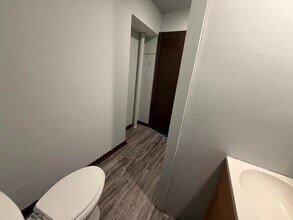 4 Cronkhite Ave in Danville, IL - Building Photo - Building Photo