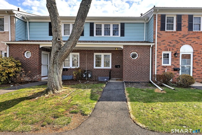 65 Salem Walk in Milford, CT - Building Photo - Building Photo