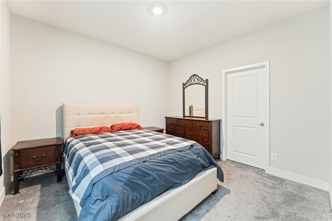 457 Spring Dove Ave