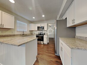 1048 Reveres Run in Lebanon, OH - Building Photo - Building Photo