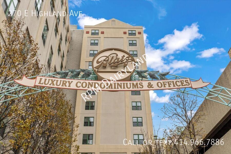 270 E Highland Ave in Milwaukee, WI - Building Photo