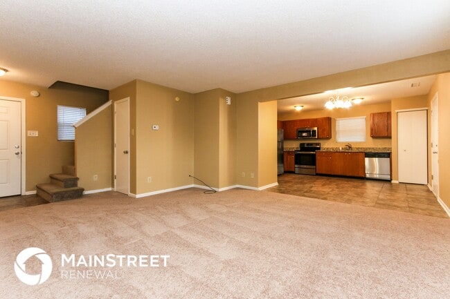 1766 Blue Grass Pkwy in Greenwood, IN - Building Photo - Building Photo