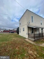 452 W 1st St in Birdsboro, PA - Building Photo