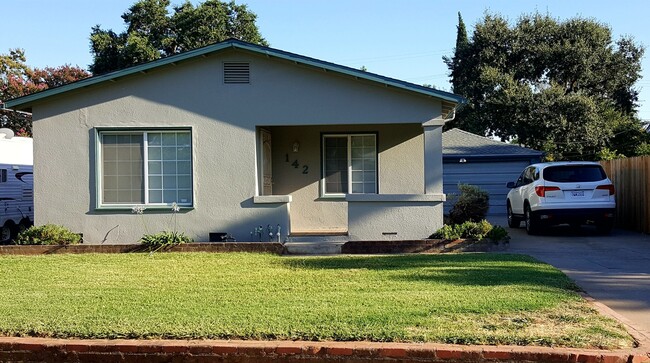 property at 142 Redwood Ave