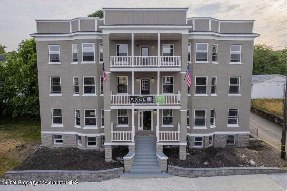 1515 Vine St in Scranton, PA - Foto de edificio