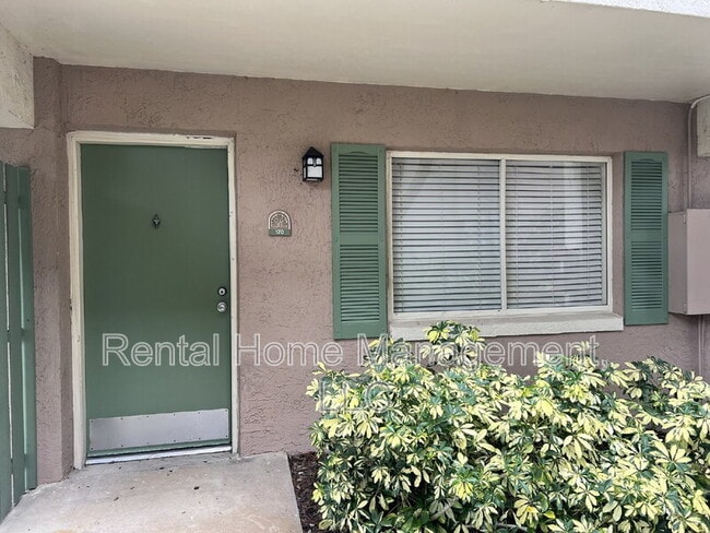 property at 139 Oyster Bay Cir