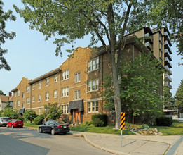 272 Caroline St S in Hamilton, ON - Building Photo - Building Photo