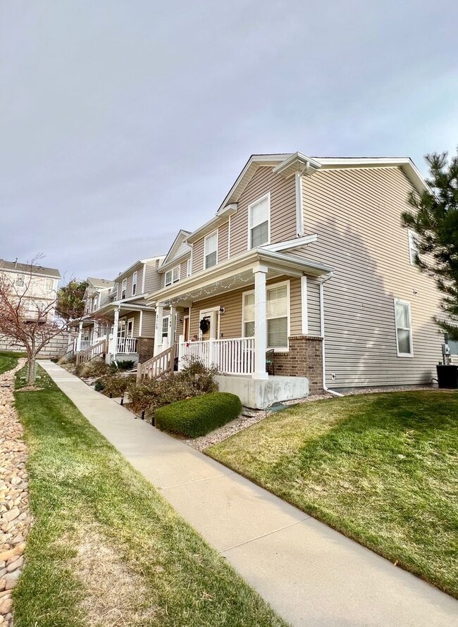 property at 2109 Squawbush Ridge Grv