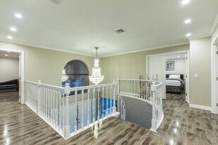 9020 Moss Creek Cir in Las Vegas, NV - Building Photo